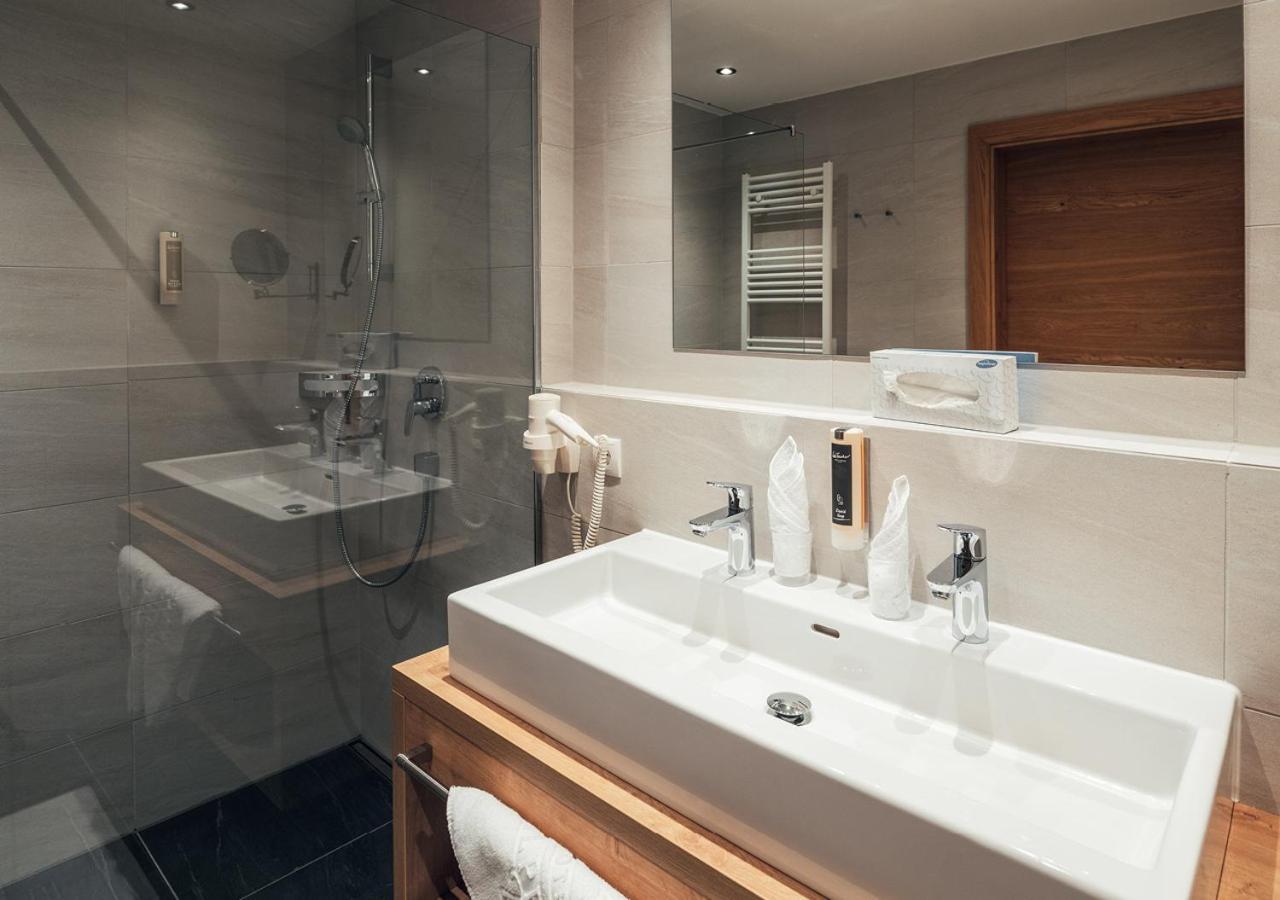 Hotel Garni Alpenjuwel Residenz Serfaus Chambre photo